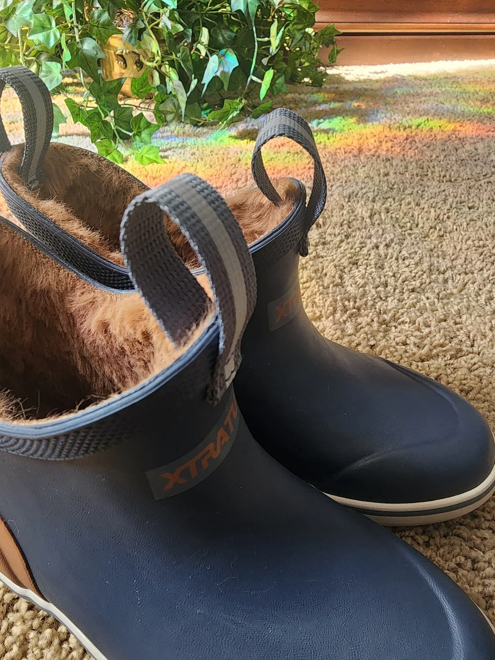 Xtratuf Navy Faux Fur Lined Waterproof Pull-On Boots With Tan Accents - Picture 8 of 11